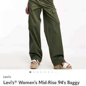 Levi’s ‘94 Baggy Cargo Pants
